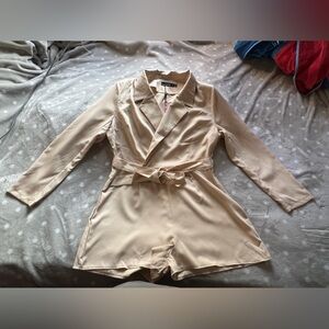 Missguided Romper Rap Belted Playsuit